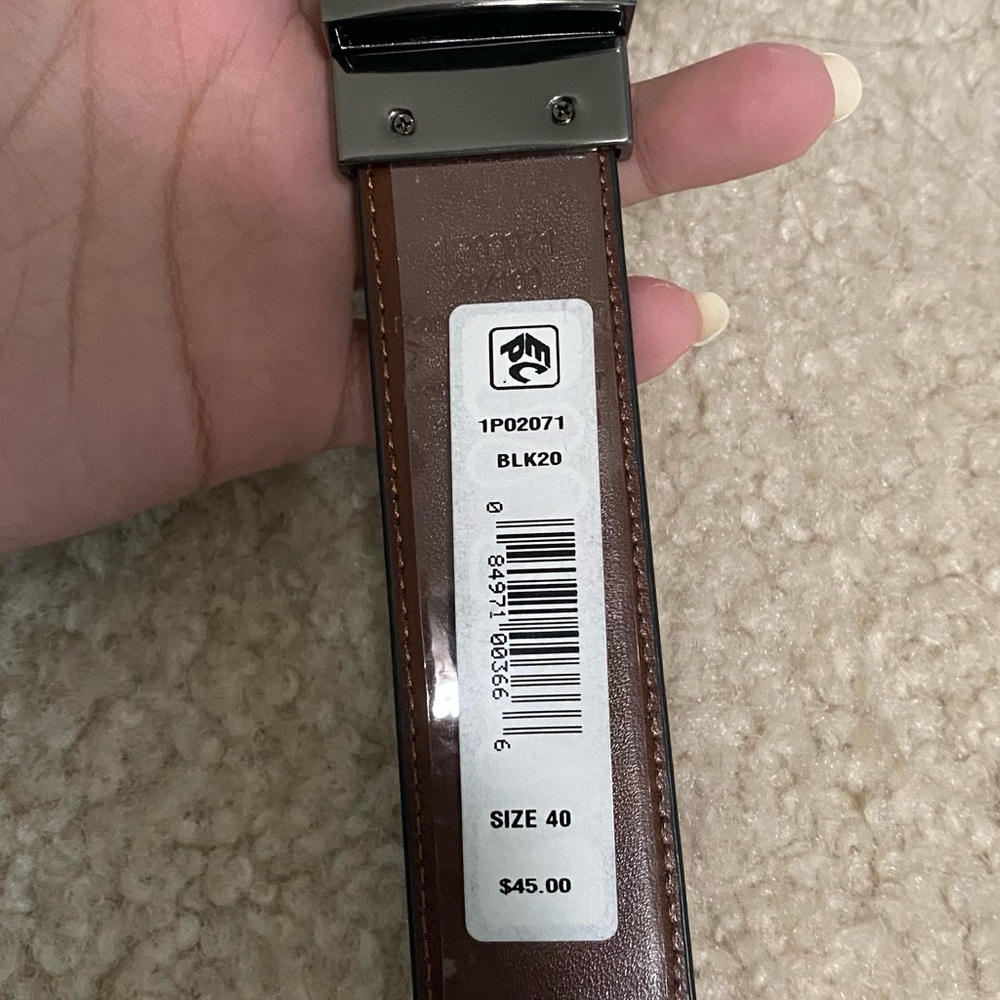 Perry Ellis Reversible Belt - Picture 3 of 4